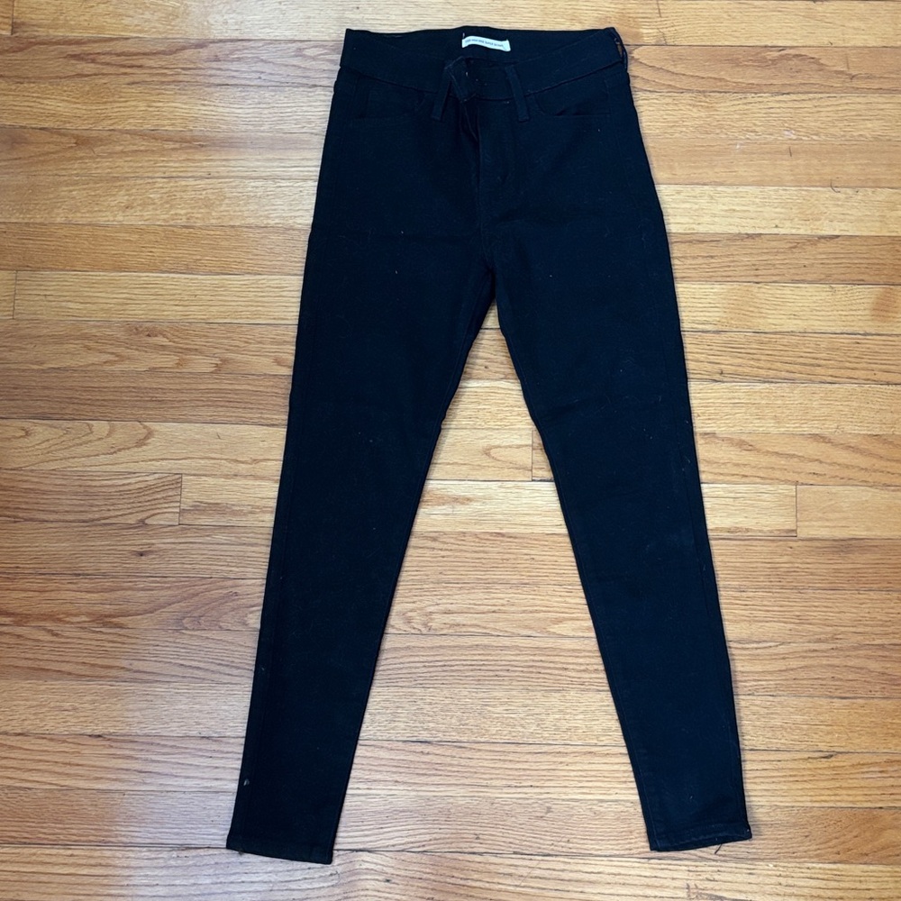 Levi's Women's Black 720 Hugh Rise Super Skinny Jeans Size 26